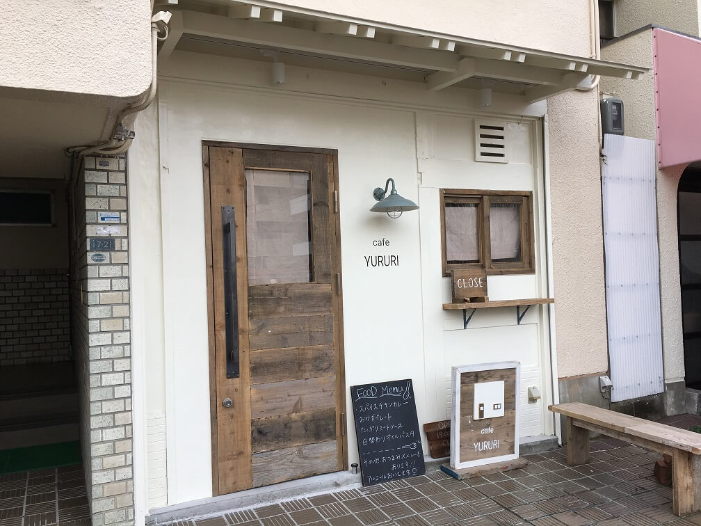 尼崎市 武庫之荘に個性的な夜カフェが出来ています オープンがpm7 00 Am3 00までと かなり大人時間になっています 号外net 尼崎市