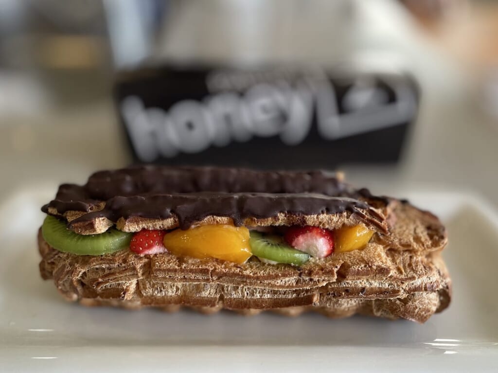honey2 フルーツエクレア