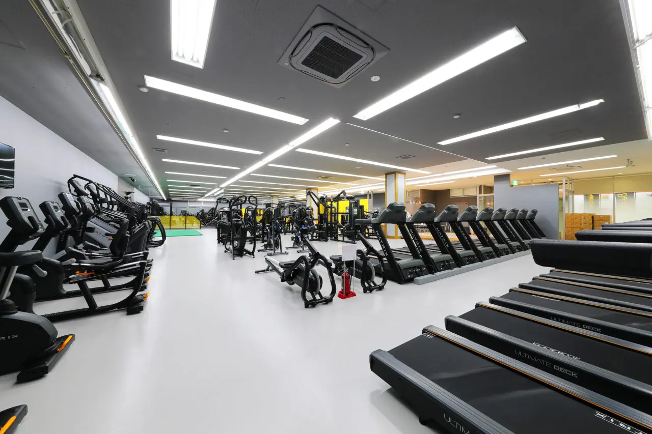 Be-fit light24/伊丹店:有酸素マシンエリア